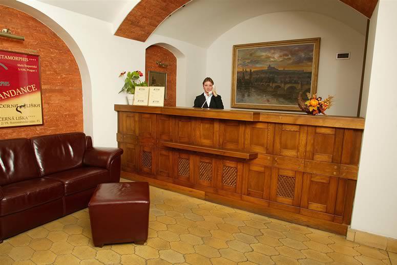 Hotel Cerna Liska Praga Zewnętrze zdjęcie