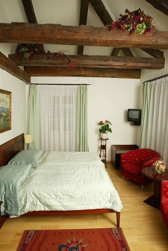 Hotel Cerna Liska Praga Zewnętrze zdjęcie